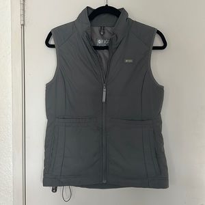 Figs Vest, Gray, size Medium